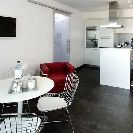 L'ile-rousse Sleeps 2